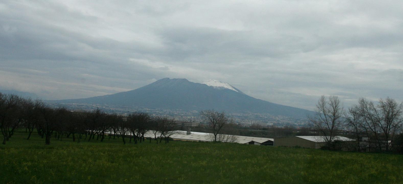 Vesuvio_dinverno1_pic.jpg